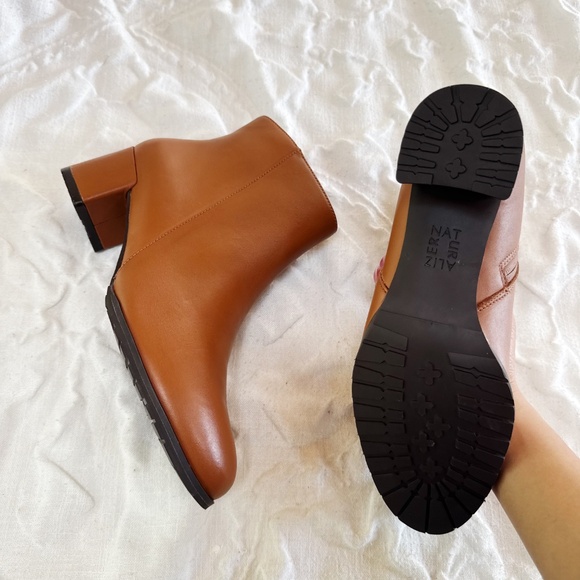 Naturalizer  Bay Weatherproof Bootie Size 9.5 New - Picture 6 of 8